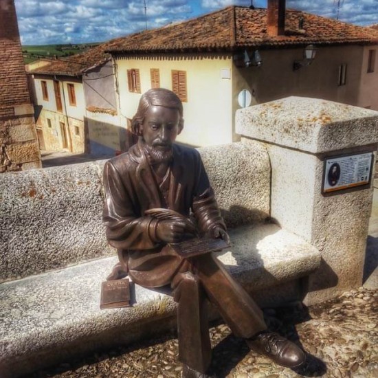 Escultura José Zorrilla