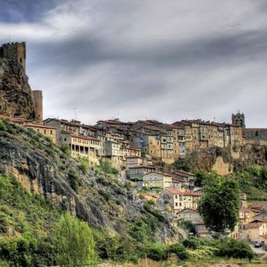 Frías. Raíces de Castilla