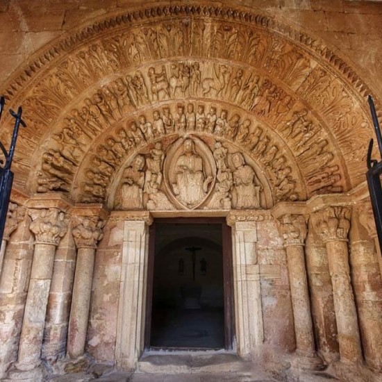 Iglesia de Moradillo de Sedano