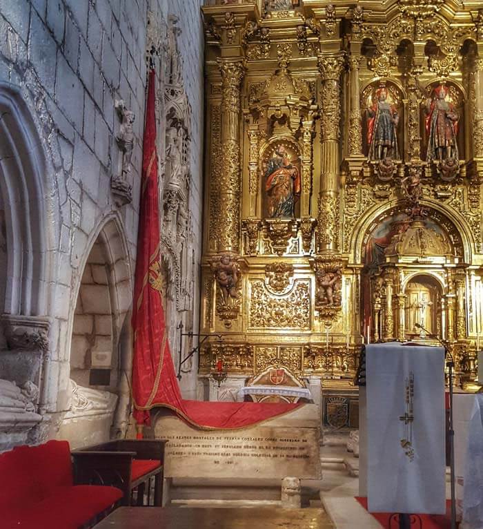 Sepulcro de Fernán González