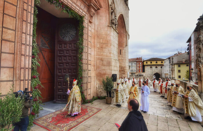 Apertura Puerta Perd&oacute;n. Catedral de Burgos